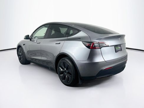 Used 2025 Tesla Model Y Long Range AWD/4WD image 5