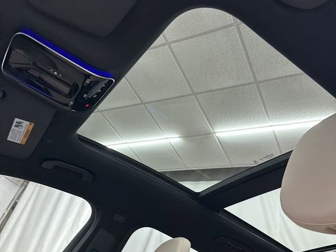 New 2026 Mercedes-Benz GLC 300 image 19