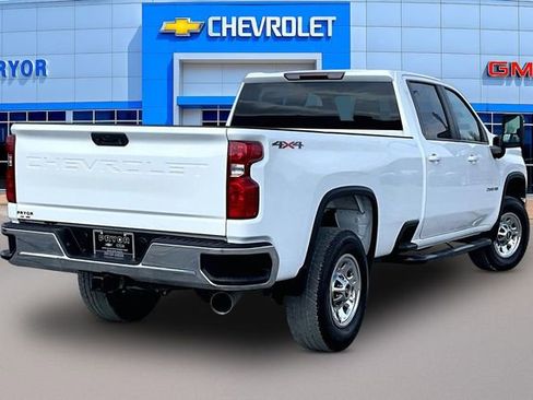Used 2025 Chevrolet Silverado 2500 LT w/ Convenience Package image 5