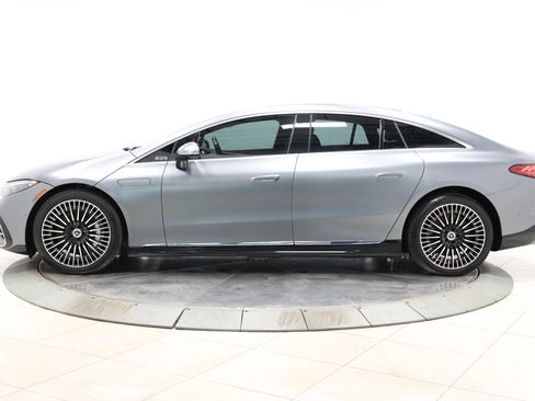 Used 2023 Mercedes-Benz EQS 450+ Sedan image 9