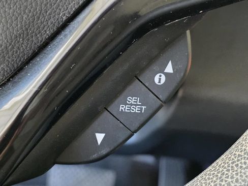 Used 2022 Honda HR-V EX image 26