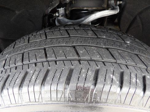 Used 2021 Chevrolet Silverado 1500 LT image 59