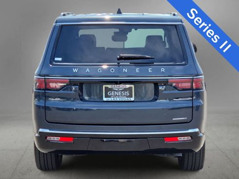 Used 2024 Jeep Wagoneer Series II AWD/4WD image 7