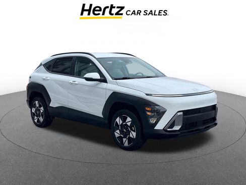 Used 2025 Hyundai Kona SEL image 1