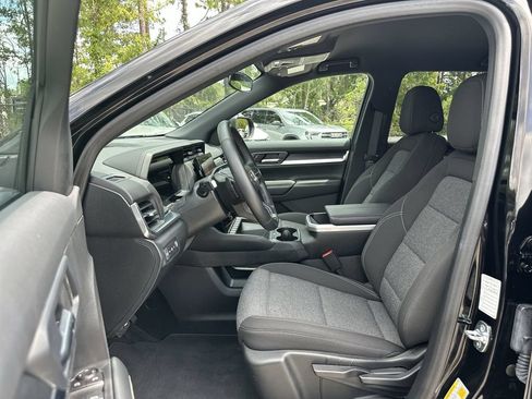 Certified 2026 GMC Terrain Elevation FWD image 19