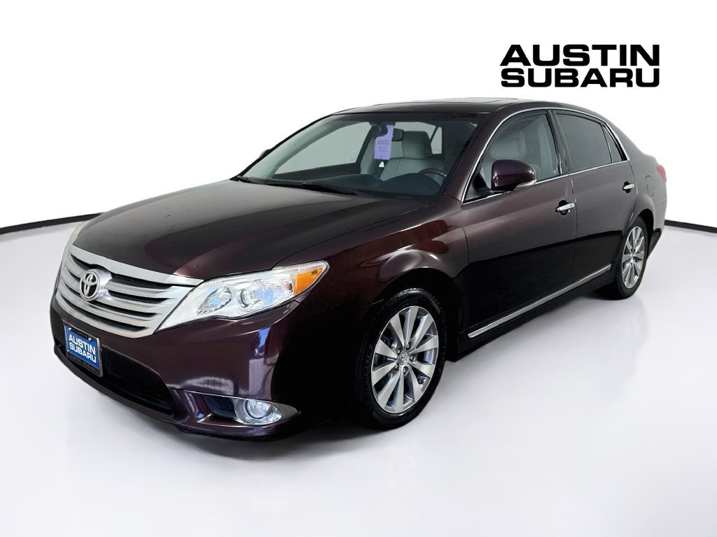 Used 2012 Toyota Avalon Limited FWD image 3