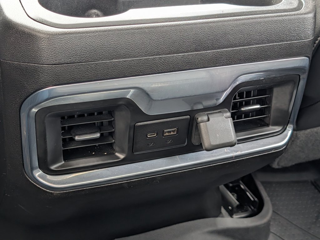 Used 2022 Chevrolet Silverado 3500 High Country w/ Safety Package II AWD/4WD image 21