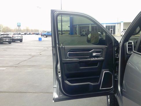 Used 2022 RAM 3500 Laramie image 17