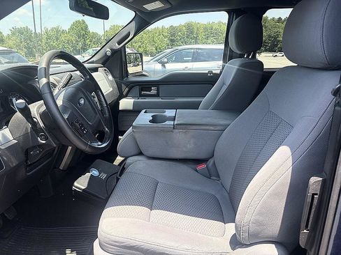 Used 2014 Ford F150 XLT w/ Equipment Group 302A Luxury AWD/4WD image 13