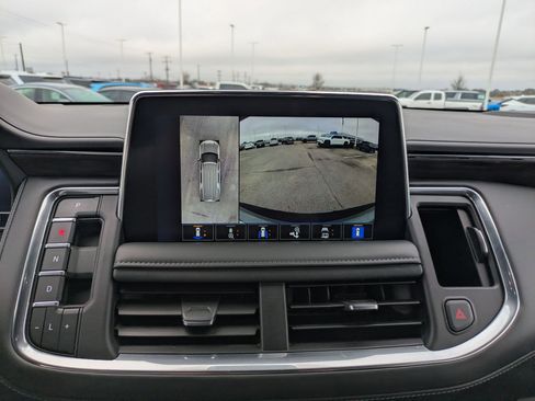 Certified 2024 Chevrolet Suburban Z71 w/ Luxury Package image 17