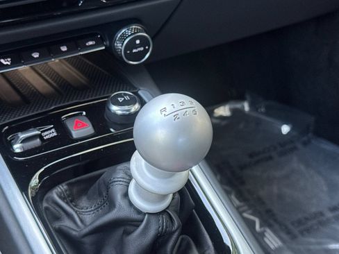 Used 2025 Lotus Emira RWD image 20