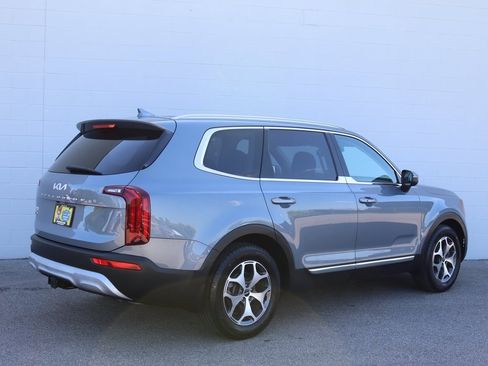 Used 2022 Kia Telluride EX image 54