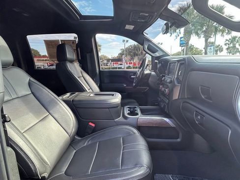 Used 2022 Chevrolet Silverado 2500 High Country w/ Z71 Off-Road Package image 21