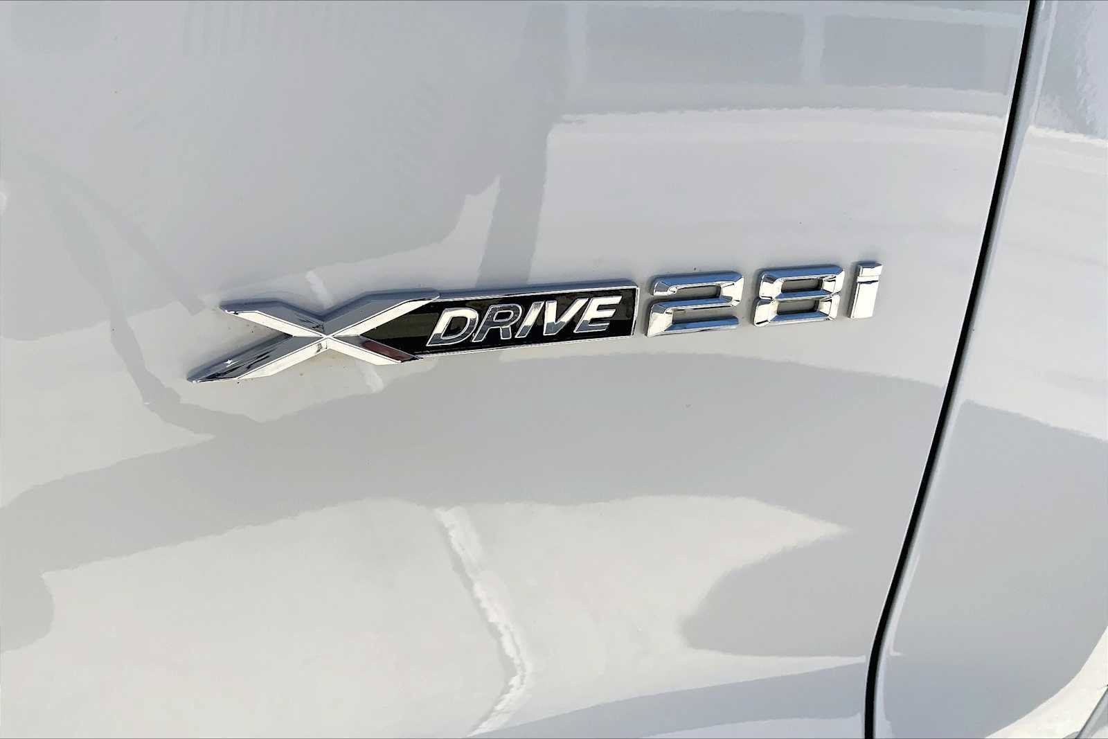 Used 2017 BMW X3 xDrive28i AWD/4WD image 10