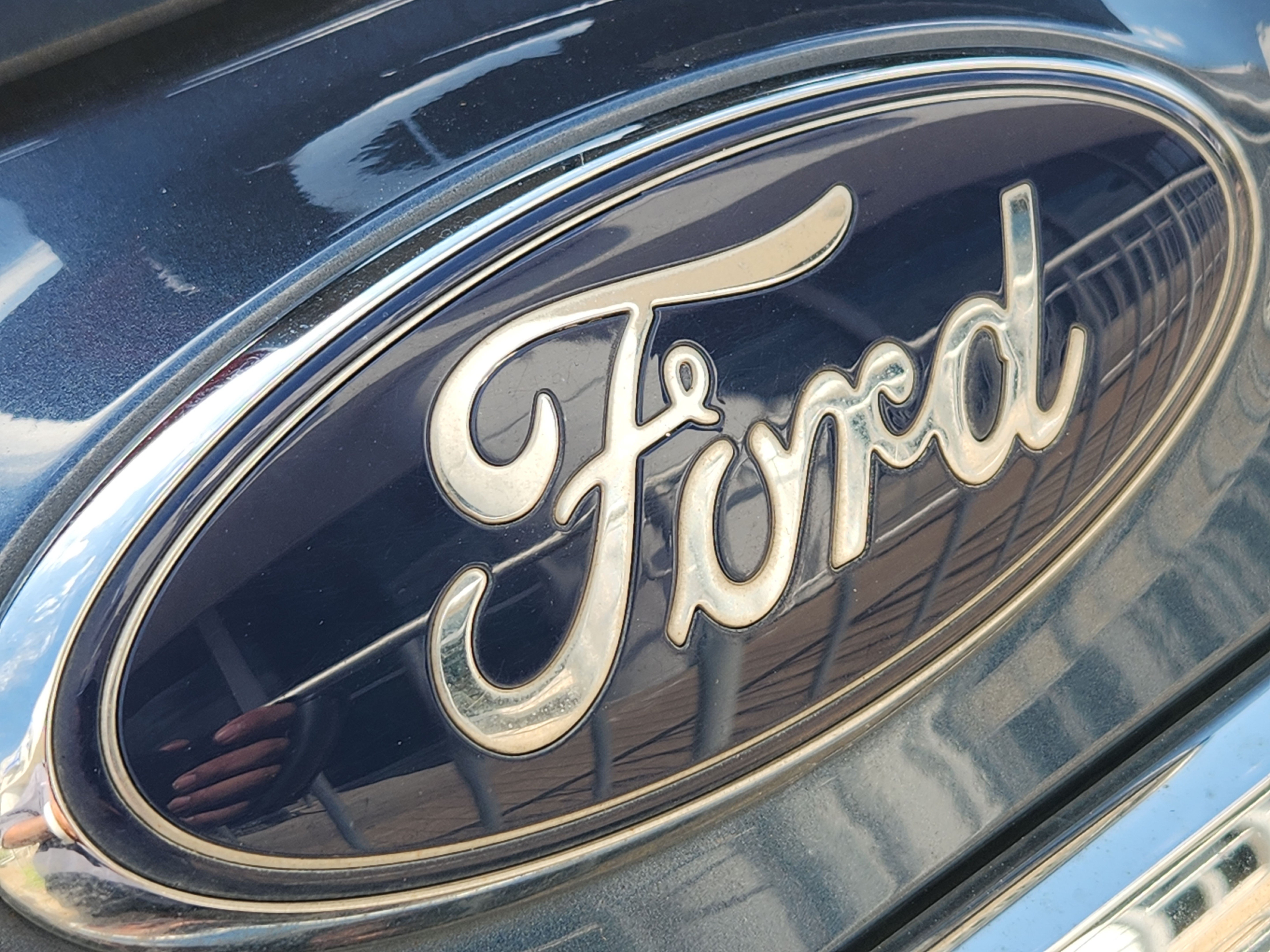 Used 2018 Ford Explorer FWD image 8