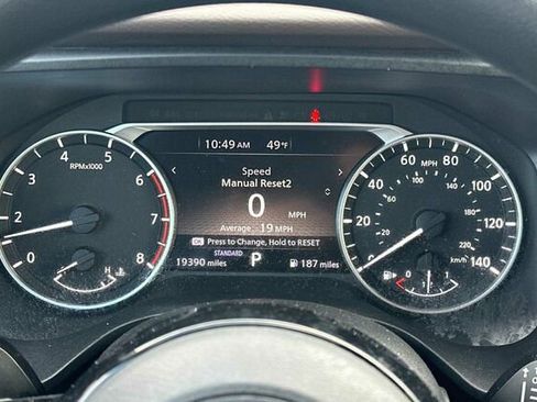 Used 2022 Nissan Rogue SV image 22