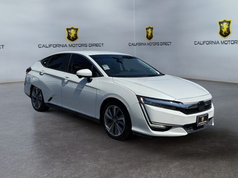 Used 2018 Honda Clarity Touring image 7