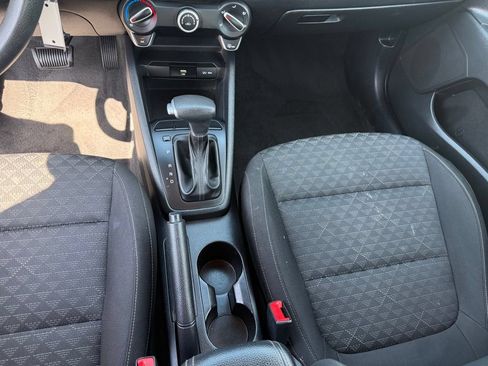 Used 2021 Kia Rio S FWD image 12