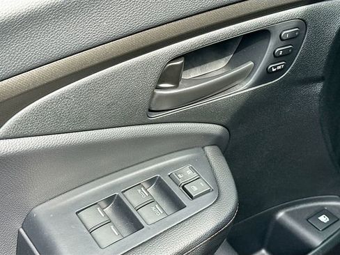 Used 2025 Honda Ridgeline TrailSport image 17