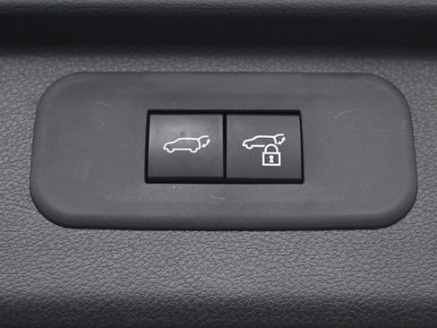 Certified 2024 Toyota Grand Highlander Platinum image 35