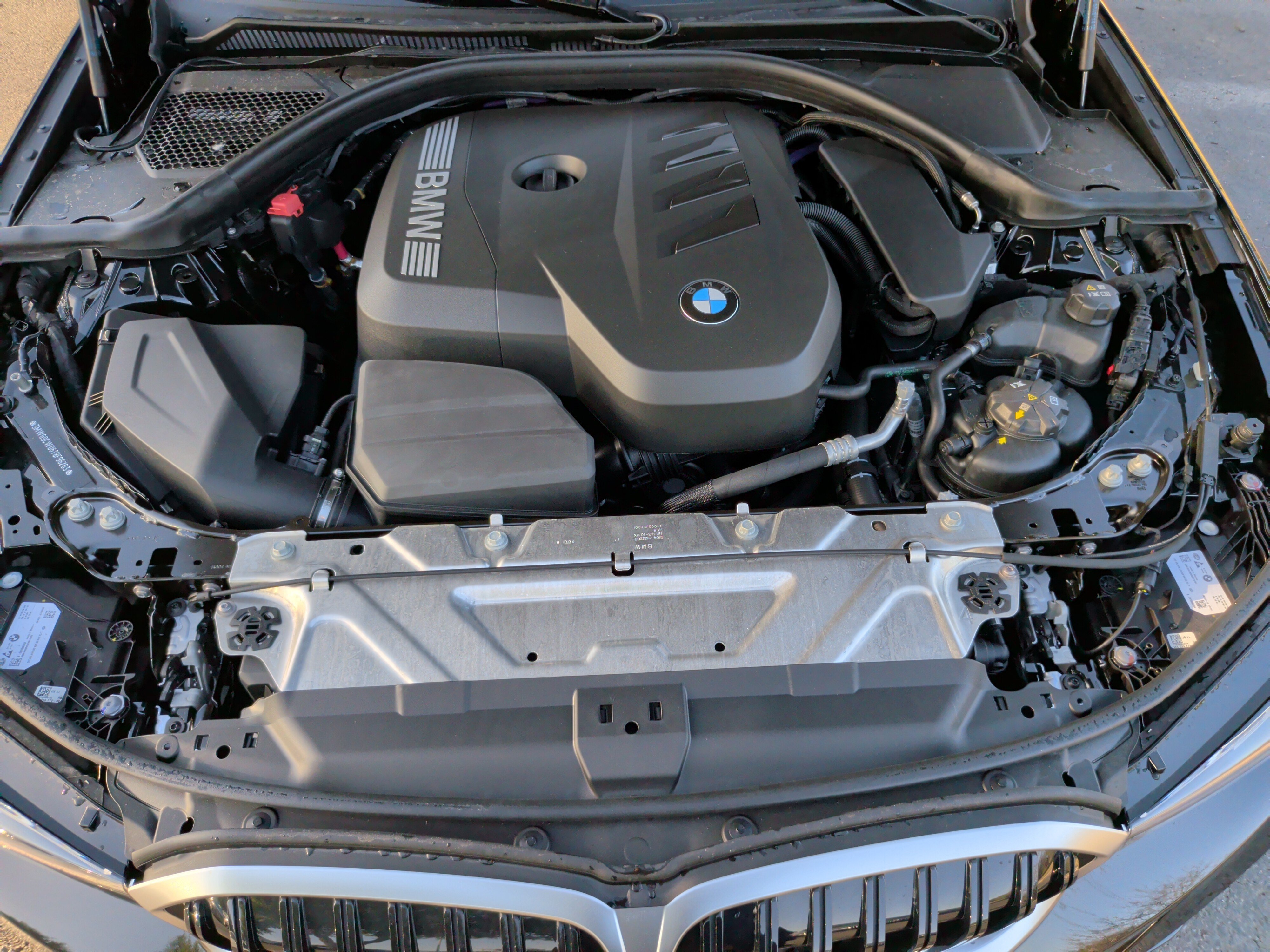 Used 2026 BMW 330i Sedan w/ Convenience Package RWD image 41