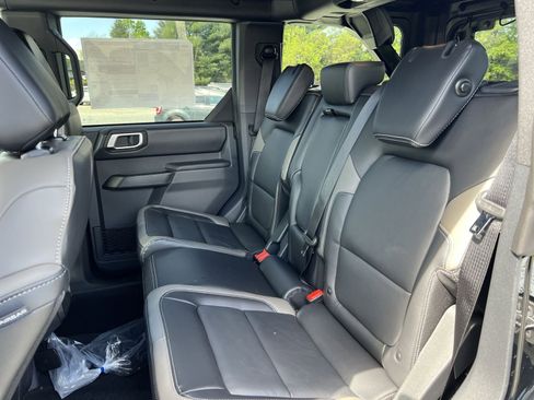 New 2026 Ford Bronco Outer Banks AWD/4WD image 24