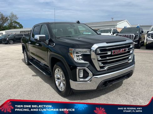 Used 2020 GMC Sierra 1500 SLT w/ SLT Premium Plus Package AWD/4WD image 3