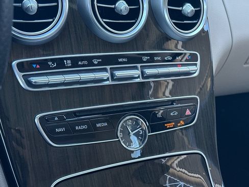 Used 2016 Mercedes-Benz C 300 4MATIC Sedan image 19