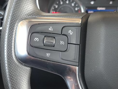 Used 2025 Chevrolet Blazer LT AWD/4WD image 10