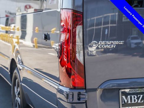 Used 2024 Mercedes-Benz Sprinter 2500 image 17