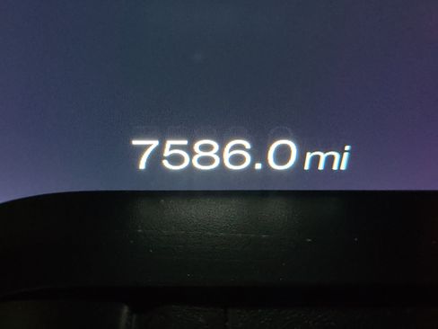 Used 2021 Ford Mustang Shelby GT500 w/ Technology Package image 2