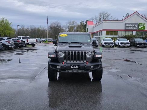 Used 2021 Jeep Gladiator Mojave AWD/4WD image 3