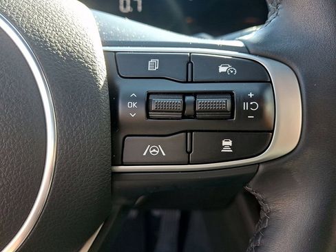 Certified 2025 Kia K5 GT-Line image 23