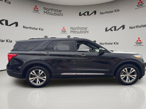 Used 2020 Ford Explorer Platinum w/ Premium Technology Package AWD/4WD image 8