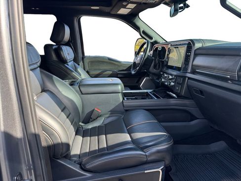 Certified 2023 Ford F350 Platinum w/ Tremor Off-Road Package image 20