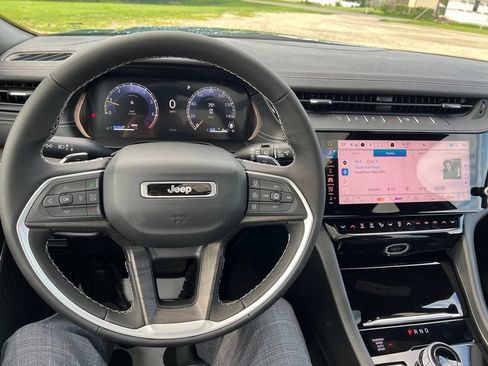 New 2026 Jeep Grand Cherokee Limited AWD/4WD image 35