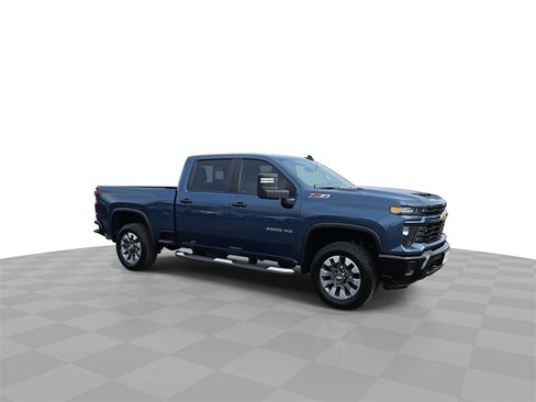 Certified 2025 Chevrolet Silverado 2500 Custom w/ Custom Value Package image 2