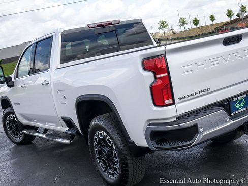 Certified 2024 Chevrolet Silverado 2500 LTZ w/ LTZ Convenience Package AWD/4WD image 10