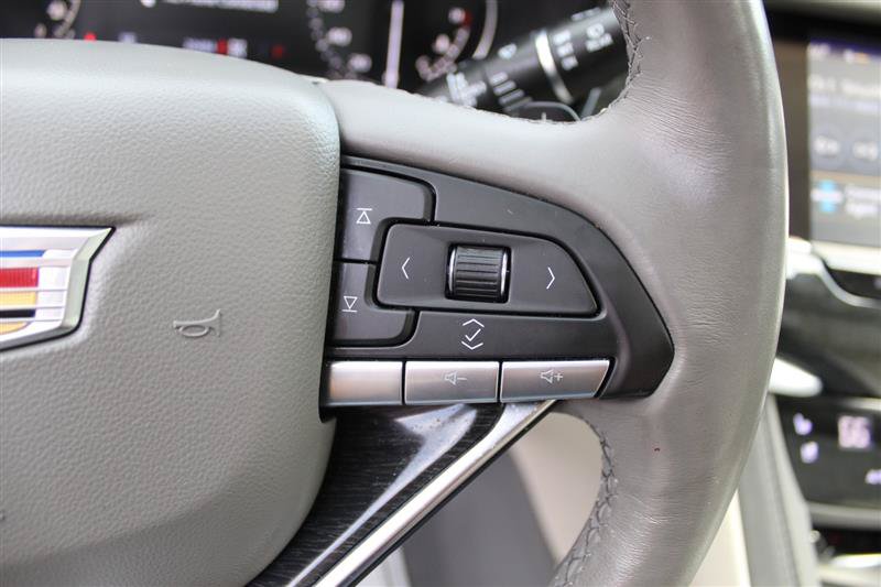 Used 2023 Cadillac XT6 Premium Luxury AWD/4WD image 17