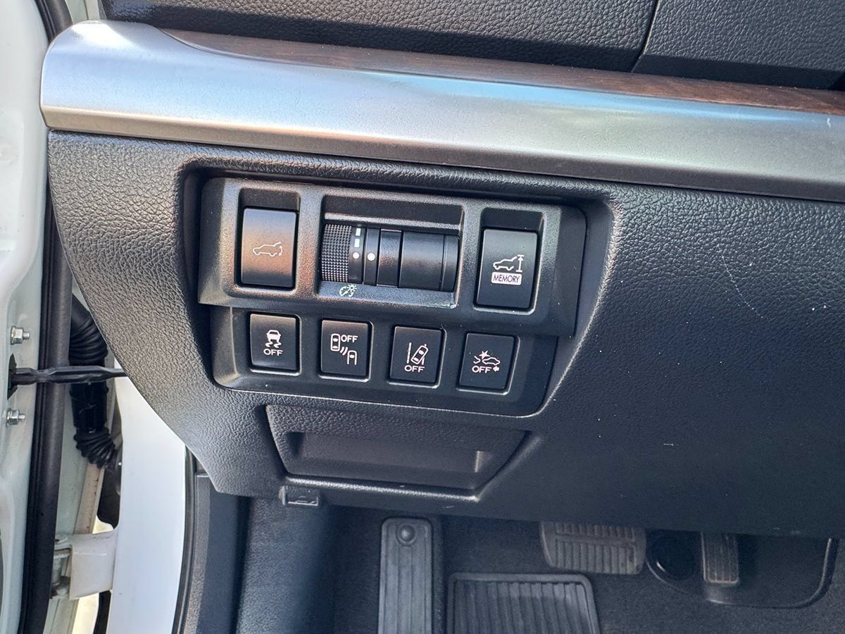 Used 2019 Subaru Outback 3.6R Limited w/ Popular Package #2 AWD/4WD image 15