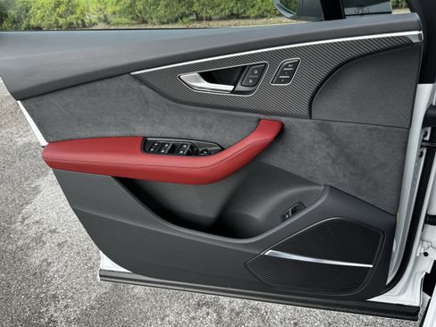 New 2026 Audi SQ7 Premium Plus AWD/4WD image 23