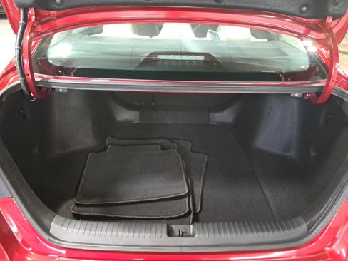 Used 2023 Honda Accord Touring image 13