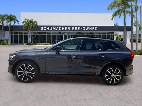 Used 2024 Volvo XC60 B5 Plus AWD/4WD image 4