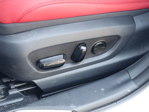 Used 2023 Lexus UX 250h F Sport FWD image 34