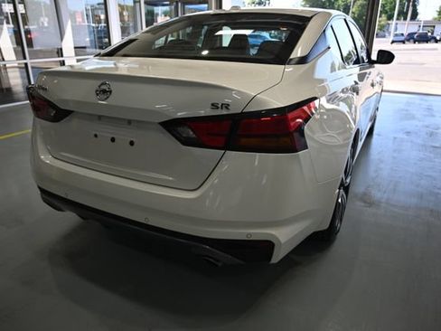 Used 2020 Nissan Altima 2.5 SR FWD image 5