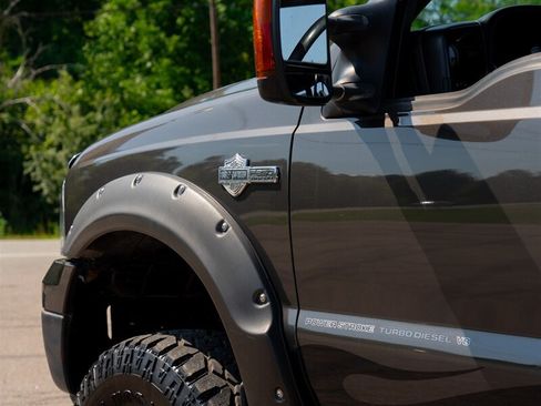Used 2007 Ford F250 Harley-Davidson AWD/4WD image 13
