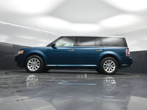 Used 2011 Ford Flex SEL FWD image 47