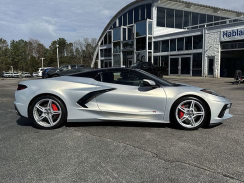 Used 2023 Chevrolet Corvette Stingray Convertible image 11