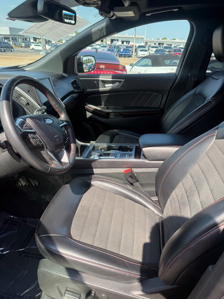 Used 2024 Ford Edge ST-Line AWD/4WD image 12