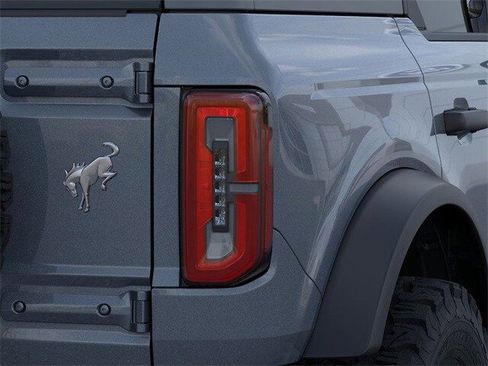 New 2025 Ford Bronco Badlands image 48